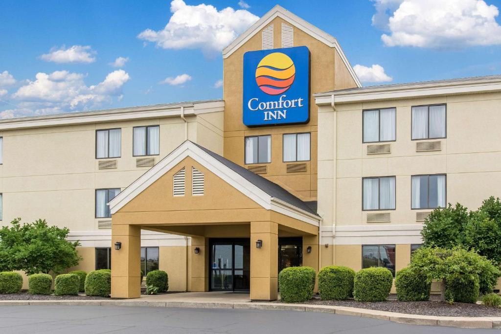 Comfort Inn East Evansville Main image 1